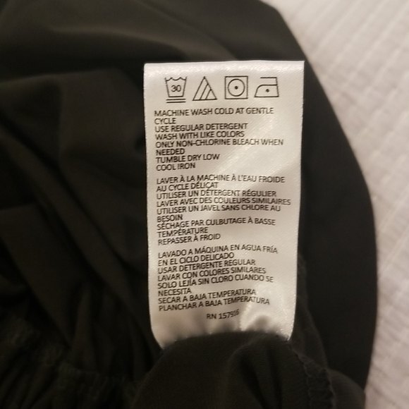 NWT H HALSTON Women's Scoop Neck Belted Jumpsuit In Deep Evergreen, size XS - Picture 13 of 13